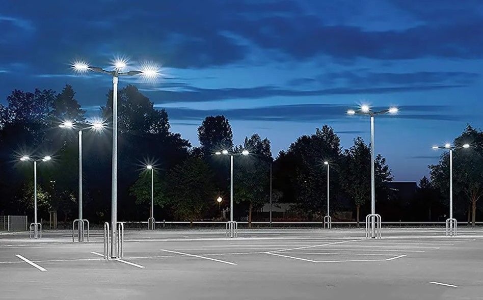 Commercial Solar Parking Lot Lighting