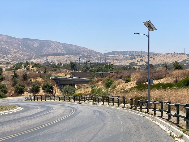 solar-powered-lights-for-public-lands-2