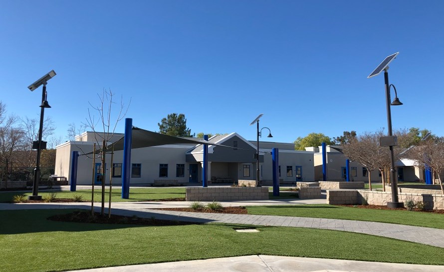 Commercial Solar Lighting