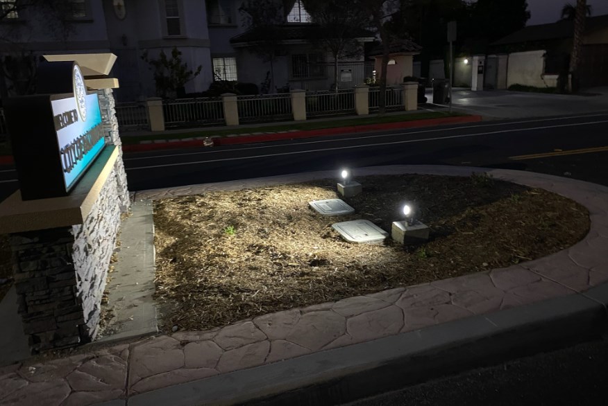 Outdoor LED Solar Lights